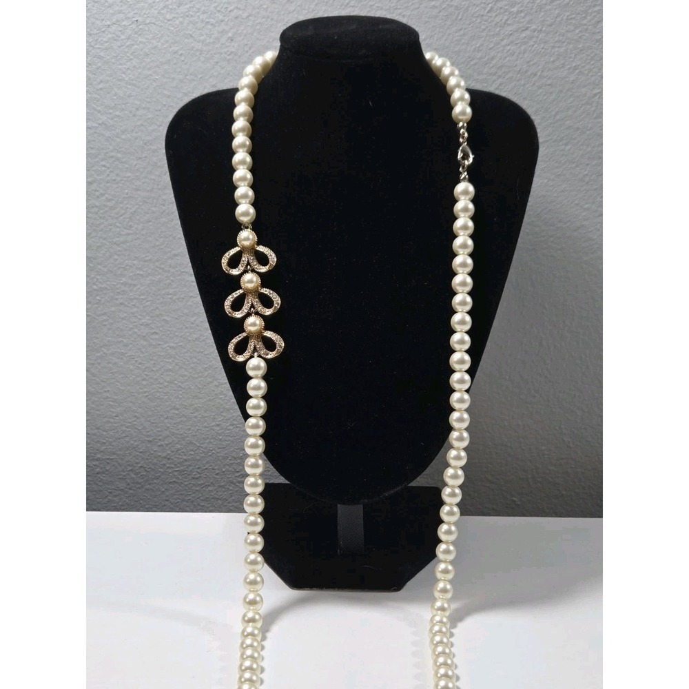Vintage Faux Pearl Necklace W/ Bow Accents of Gold & Rhinestone  15" Drop